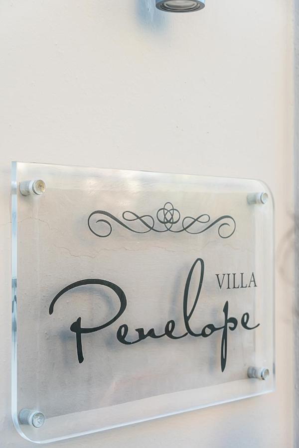 Penelope *